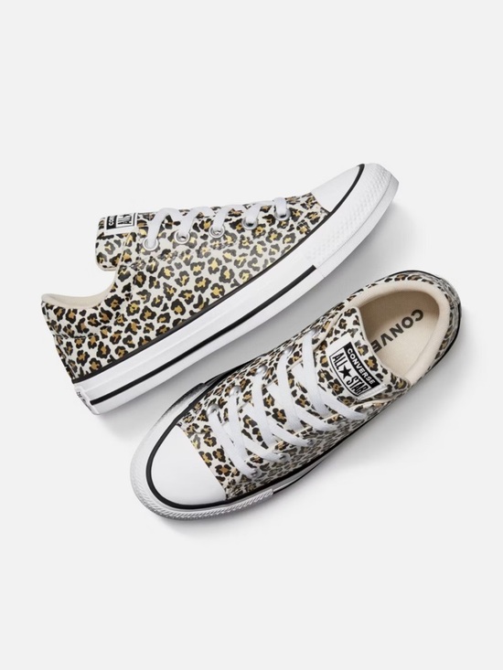 Converse Shoes - Converse Low Top Sneakers - Leopard Print Size 5.5